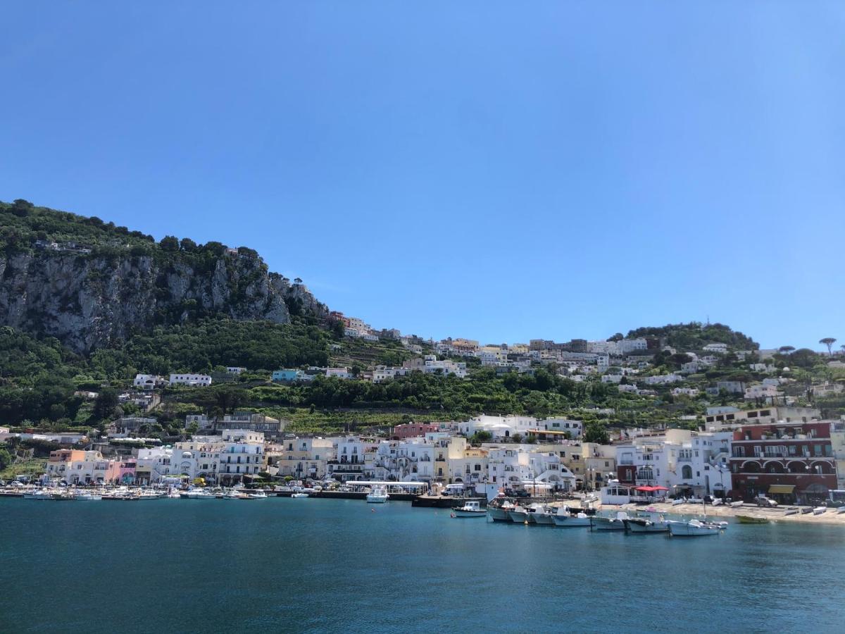 Apartamento La Baia Di Napoli Capri Exterior foto